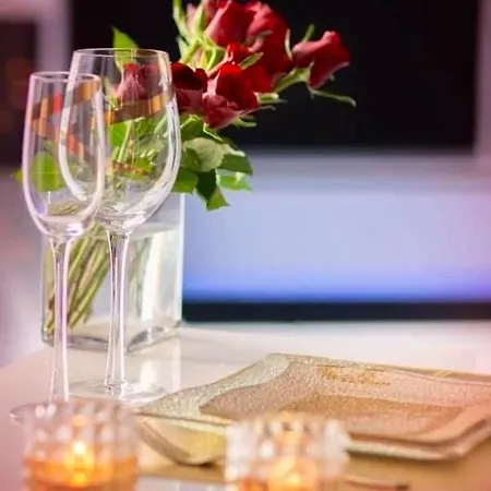 Cozy House With Garden And Jacuzzi In Tournai