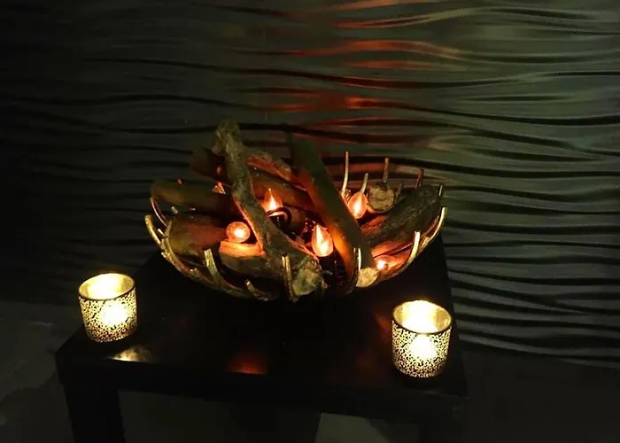 Cozy House With Garden And Jacuzzi In Vakantiehuis